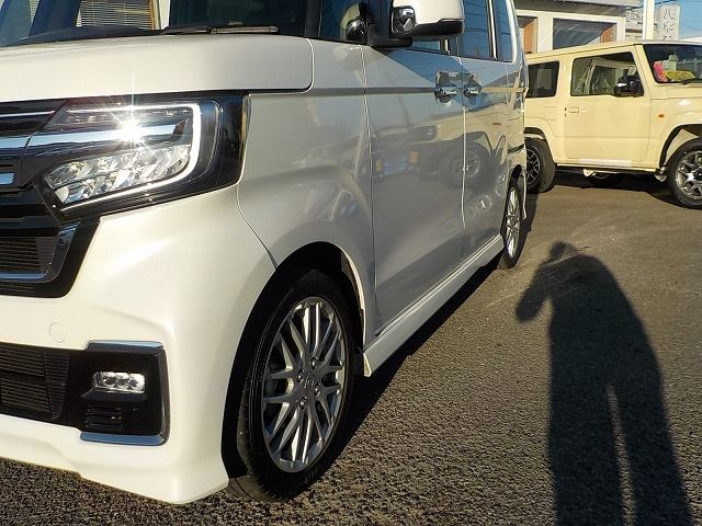 HONDA N BOX CUSTOM 2022 Image 31