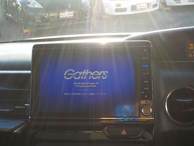 HONDA N BOX CUSTOM 2022 Image 31