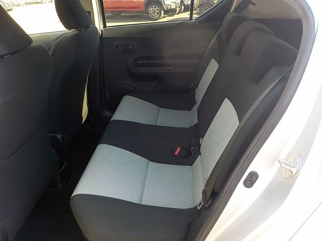 TOYOTA AQUA 2014 Image 31