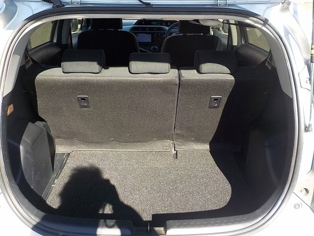 TOYOTA AQUA 2014 Image 31