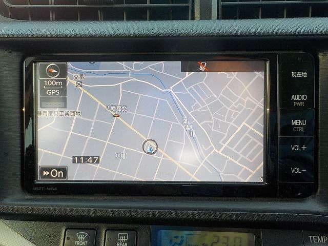 TOYOTA AQUA 2014 Image 31