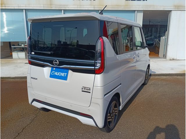 NISSAN ROOX 2023 Image 31