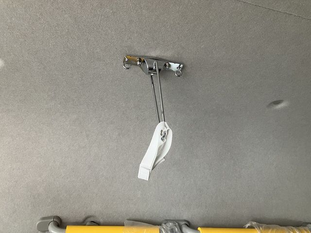 TOYOTA HIACE VAN 4WD 2018 Image 31