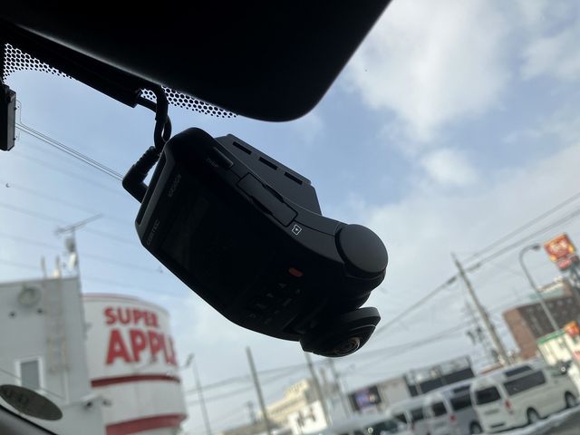 TOYOTA HIACE VAN 4WD 2018 Image 31