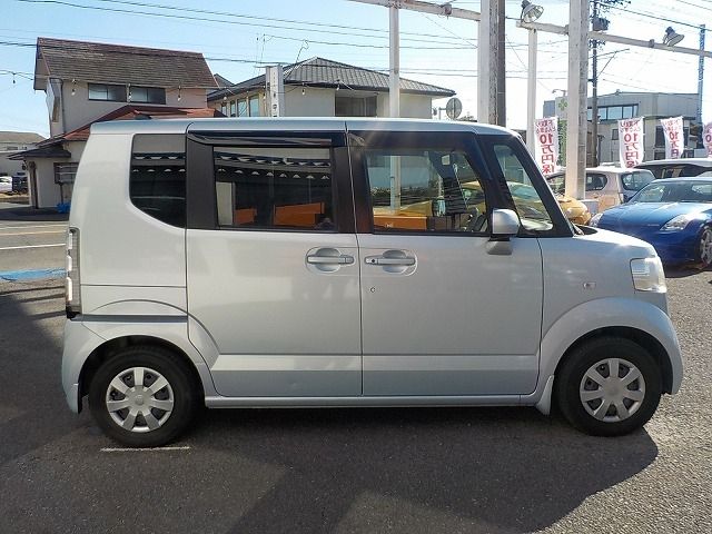 HONDA N BOX 2013 Image 31