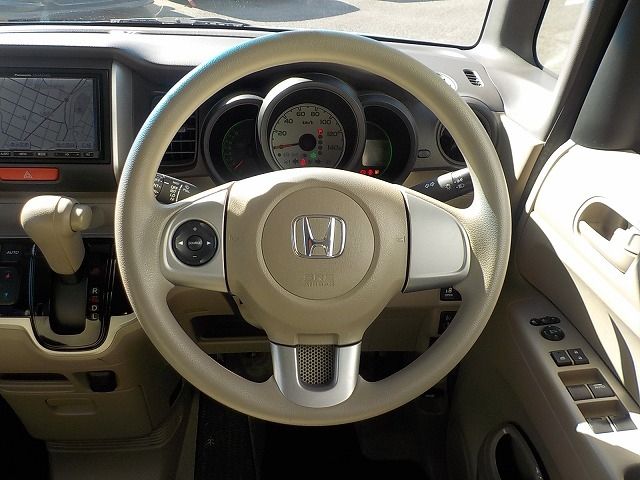 HONDA N BOX 2013 Image 31