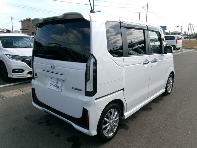 HONDA N BOX CUSTOM 2024 Image 31