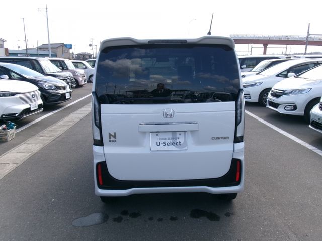 HONDA N BOX CUSTOM 2024 Image 31