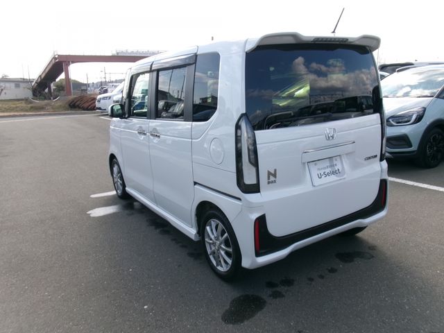 HONDA N BOX CUSTOM 2024 Image 31