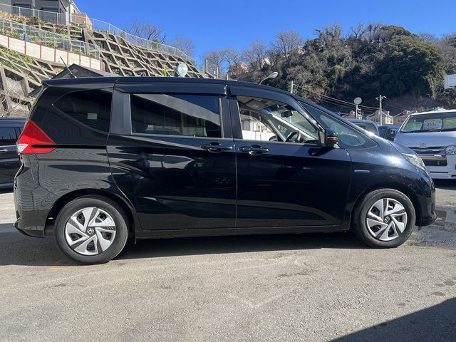 HONDA FREED HYBRID 2017 Image 31