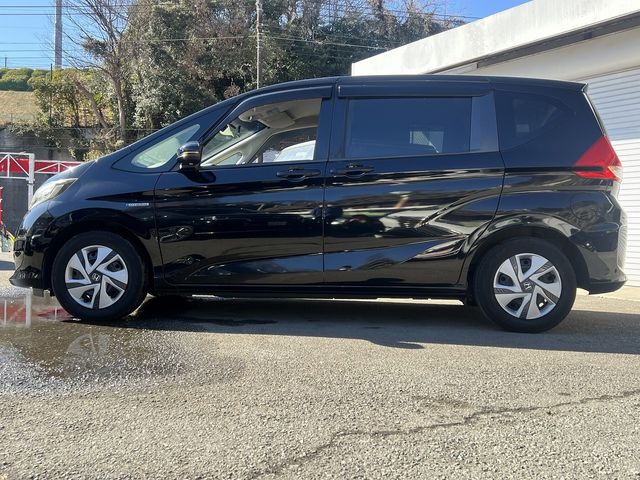 HONDA FREED HYBRID 2017 Image 31