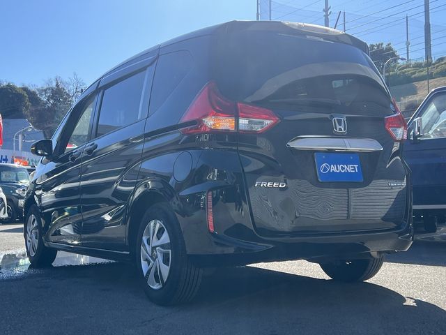 HONDA FREED HYBRID 2017 Image 31