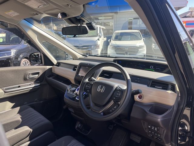 HONDA FREED HYBRID 2017 Image 31