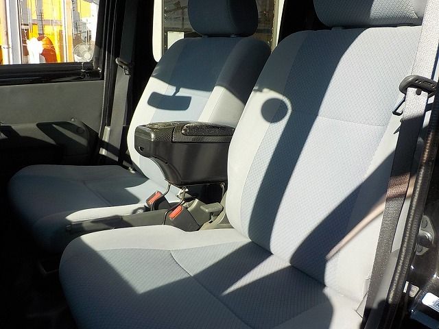 DAIHATSU HIJET DECKVAN 2010 Image 31