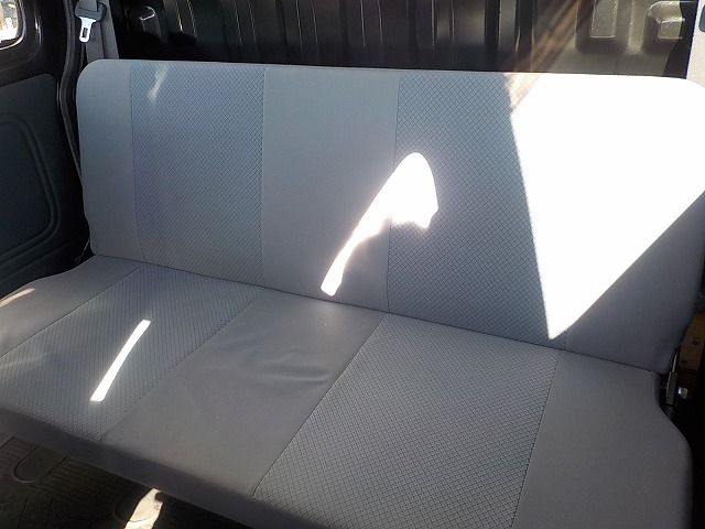 DAIHATSU HIJET DECKVAN 2010 Image 31