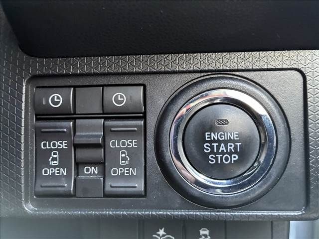 DAIHATSU TANTO CUSTOM 4WD 2023 Image 31