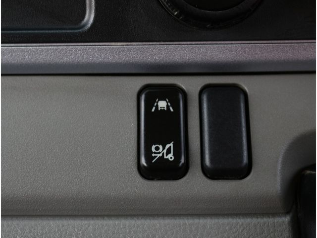 MITSUBISHI CANTER 2020 Image 31