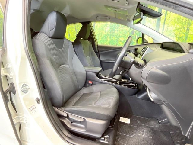 TOYOTA PRIUS 2018 Image 31