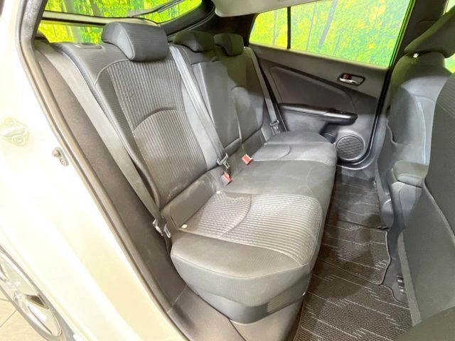 TOYOTA PRIUS 2018 Image 31