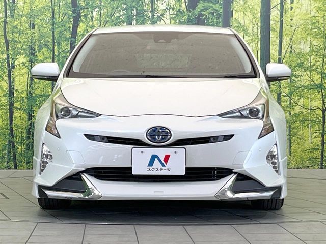 TOYOTA PRIUS 2018 Image 31