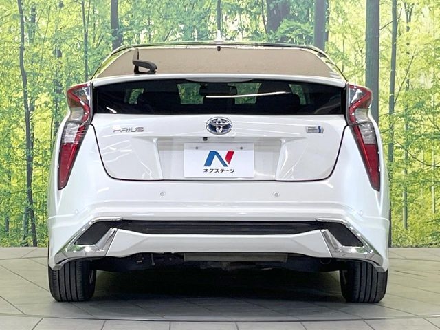 TOYOTA PRIUS 2018 Image 31