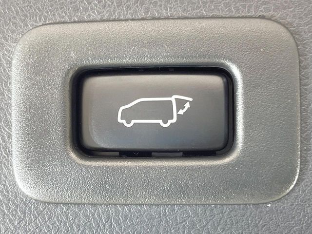 TOYOTA VELLFIRE 2017 Image 31