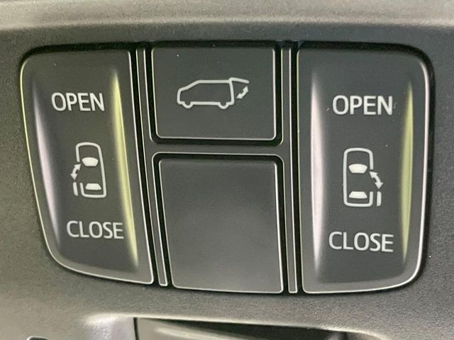 TOYOTA VELLFIRE 2017 Image 31