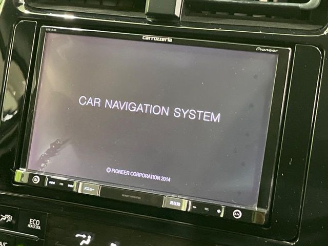 TOYOTA PRIUS PHV 2017 Image 31