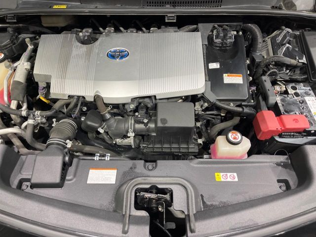 TOYOTA PRIUS PHV 2017 Image 31