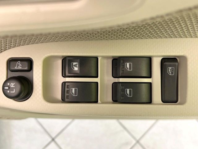 DAIHATSU MOVE 2015 Image 31