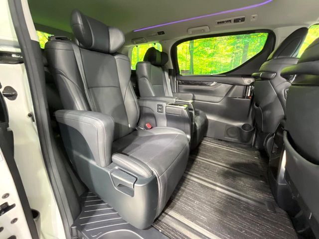 TOYOTA ALPHARD 2020 Image 31