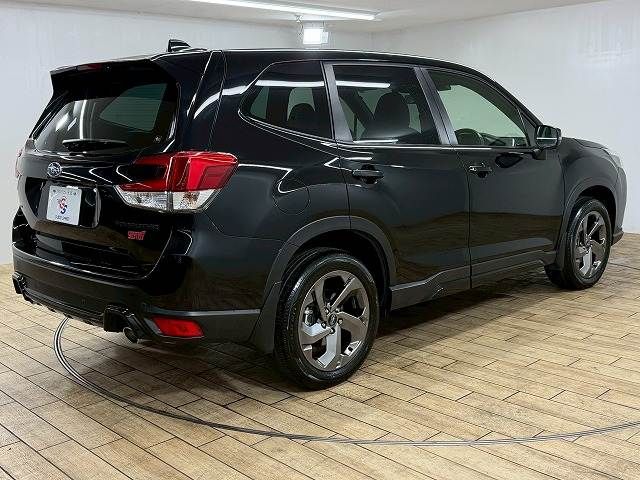 SUBARU FORESTER 2022 Image 31