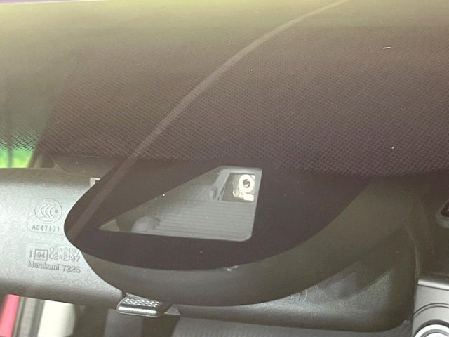 HONDA FIT HYBRID 2017 Image 31