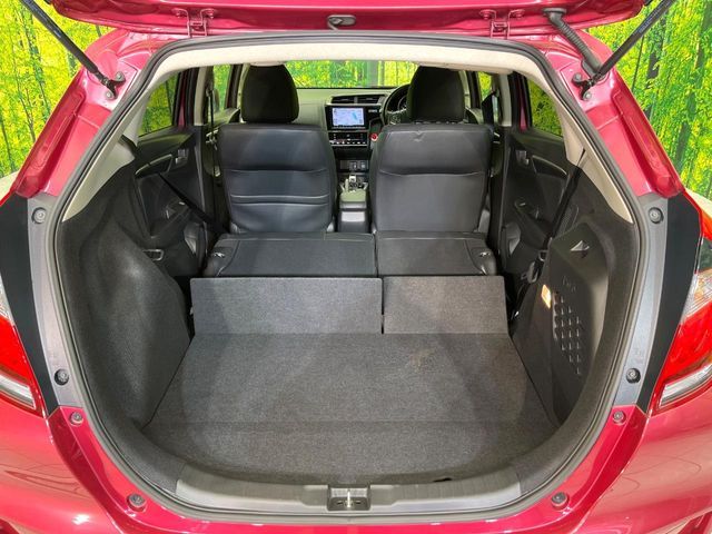 HONDA FIT HYBRID 2017 Image 31