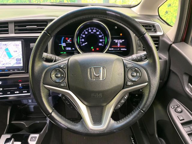 HONDA FIT HYBRID 2017 Image 31
