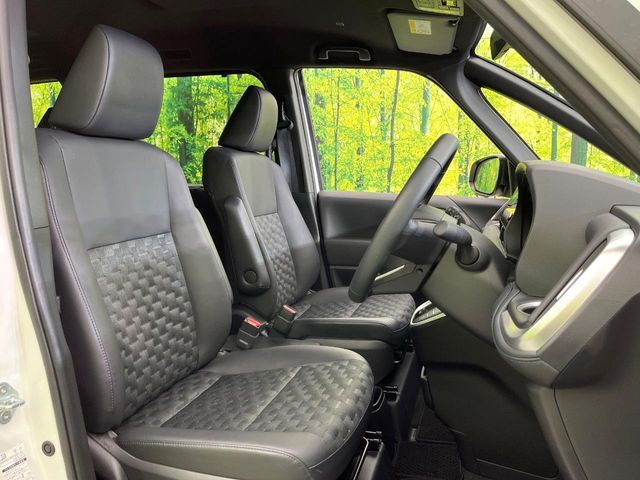 TOYOTA VOXY 4WD 2025 Image 31