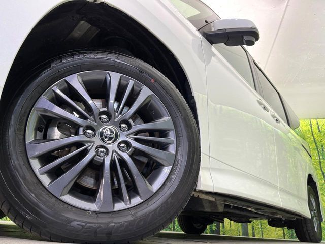 TOYOTA VOXY 4WD 2025 Image 31