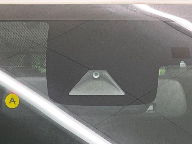 TOYOTA PRIUS 2016 Image 31