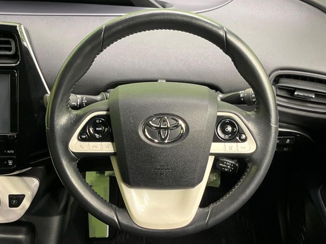 TOYOTA PRIUS 2016 Image 31
