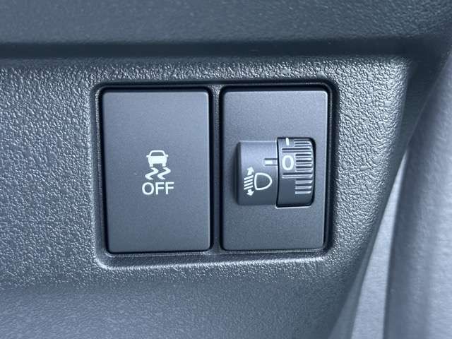 HONDA N BOX CUSTOM 2025 Image 31