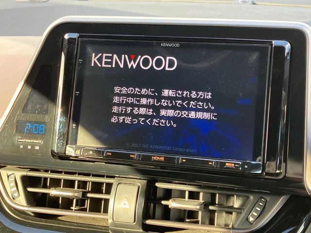 TOYOTA C-HR 2018 Image 31