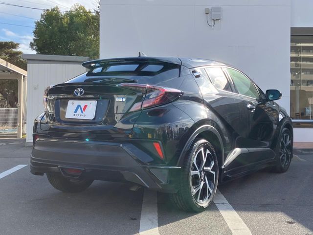 TOYOTA C-HR 2018 Image 31