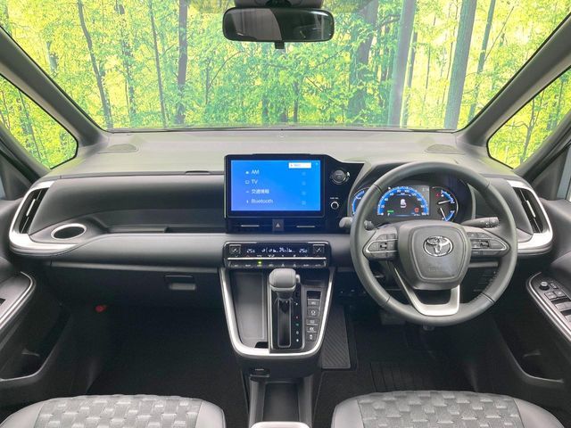 TOYOTA VOXY HYBRID 2025 Image 31