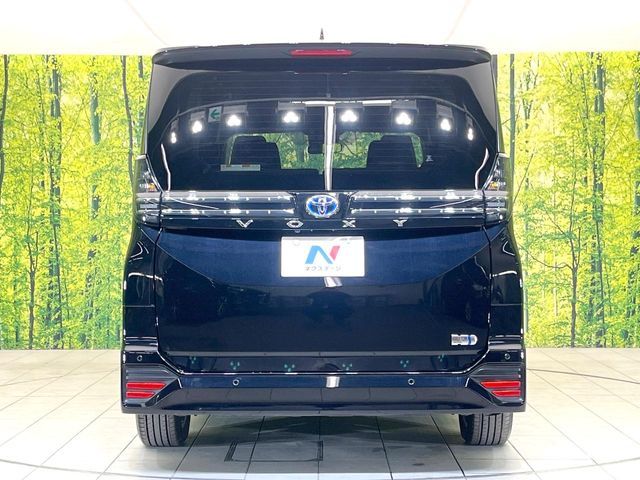 TOYOTA VOXY HYBRID 2025 Image 31