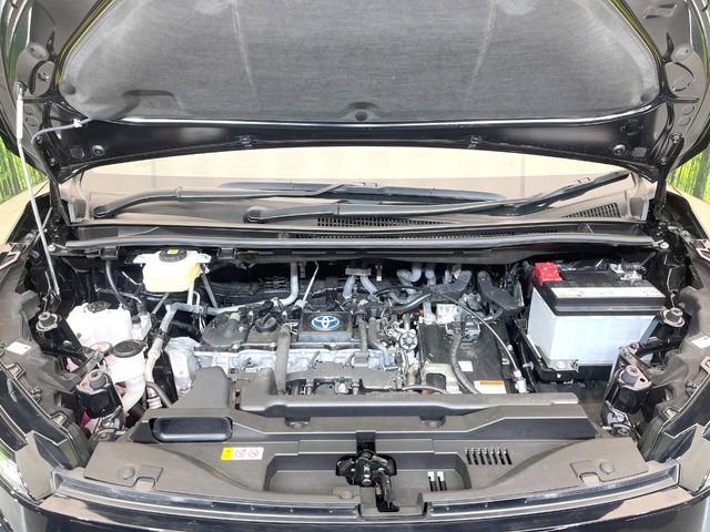 TOYOTA VOXY HYBRID 2025 Image 31