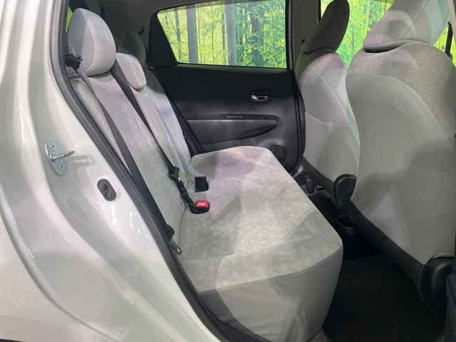 TOYOTA VITZ 2014 Image 31