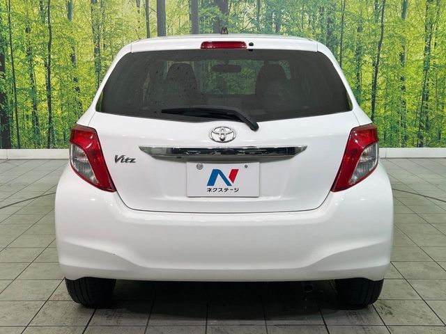 TOYOTA VITZ 2014 Image 31