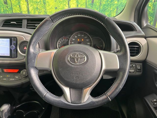 TOYOTA VITZ 2014 Image 31