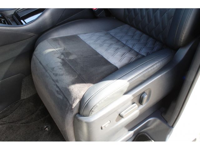 TOYOTA ALPHARD 2015 Image 31