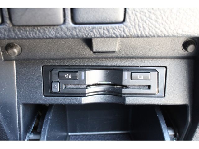 TOYOTA ALPHARD 2015 Image 31